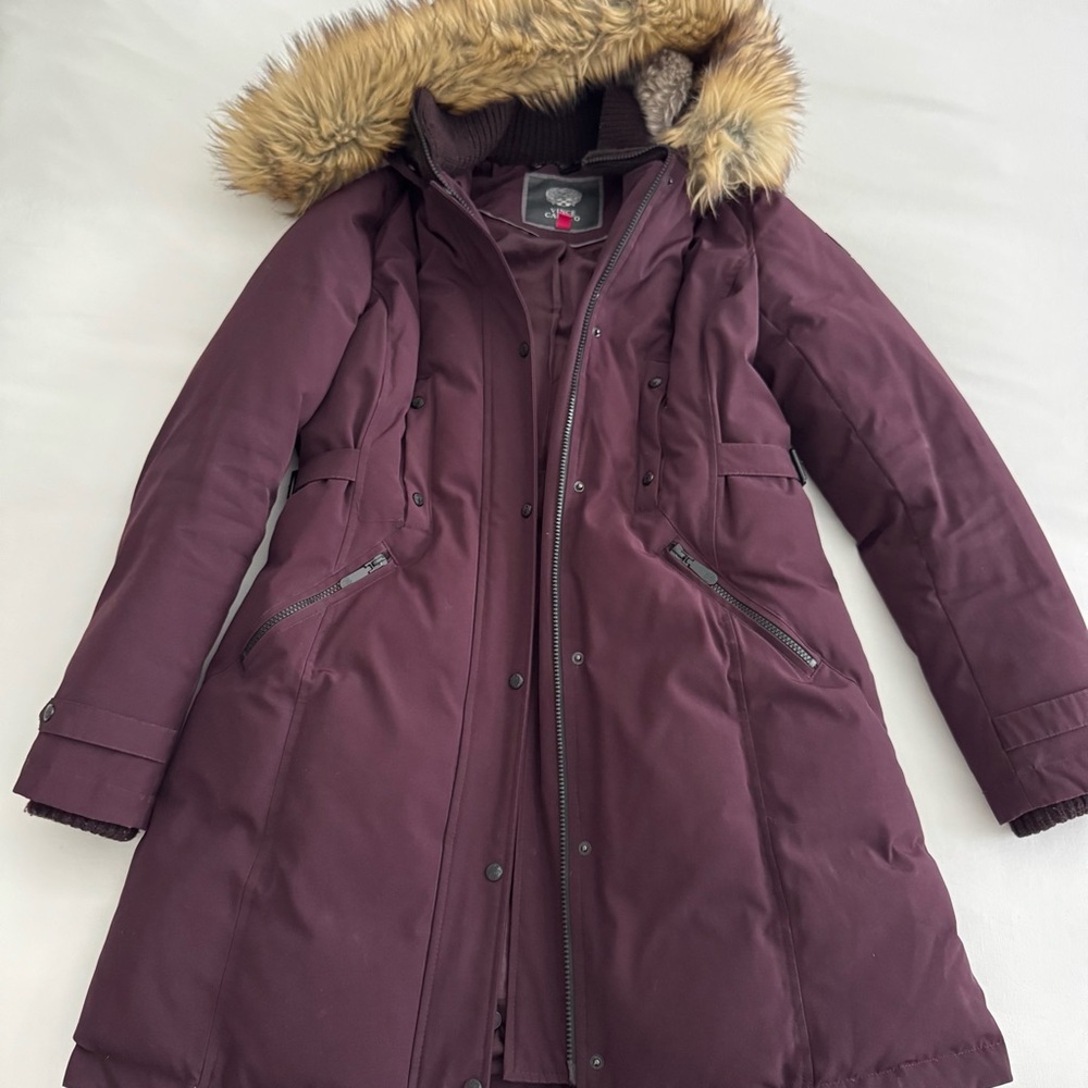 Vince Camuto Maroon Winter Jacket with Faux Fur Hood Size Medium - Picture 6 of 10